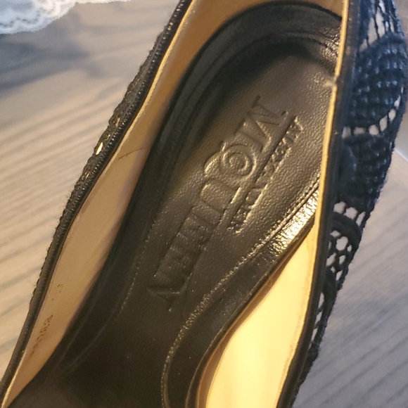 Vintage authentic Alexander McQueen peep toe pumps - Picture 11 of 14